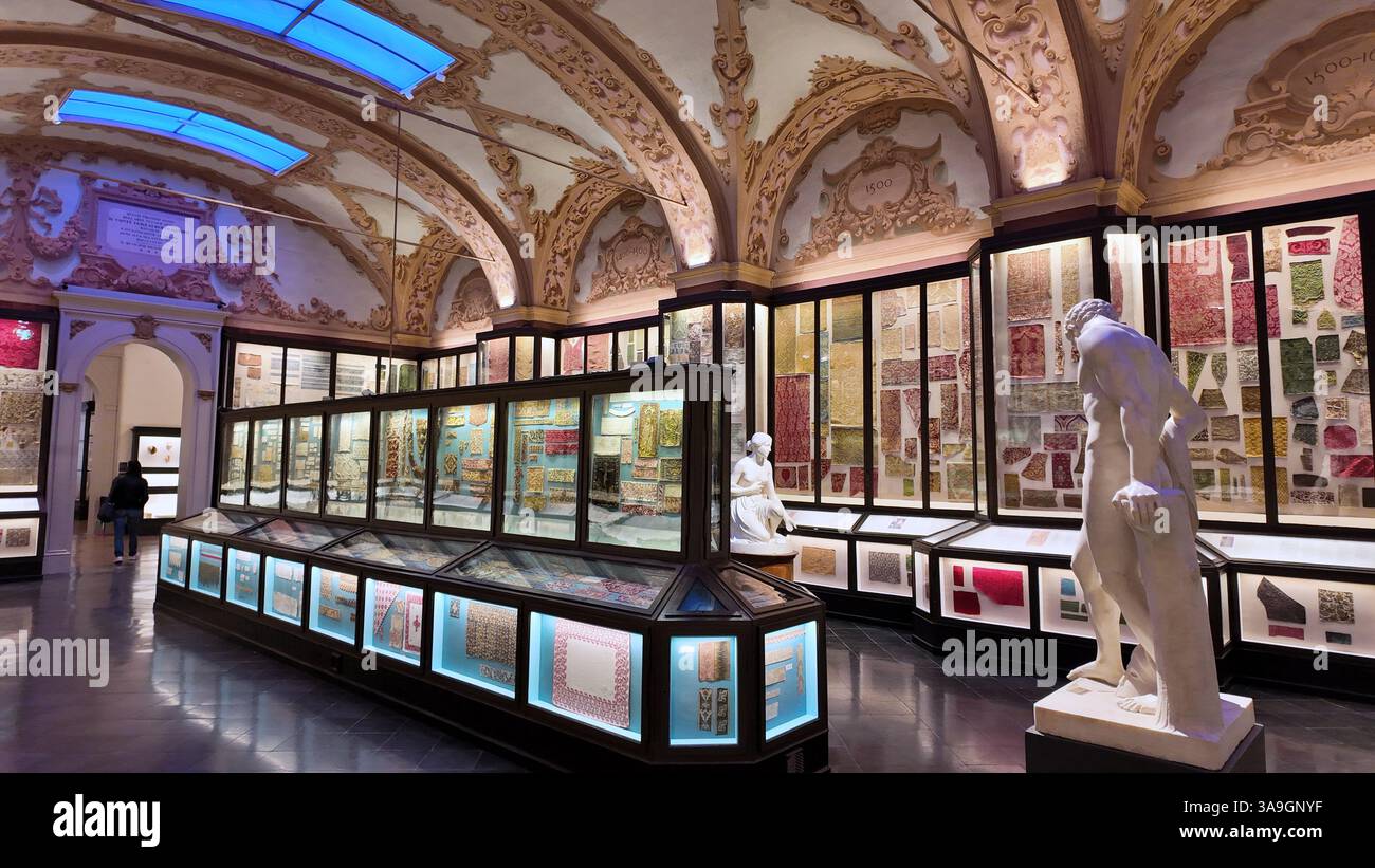 Innenraum des Stadtmuseums von Modena. Modena, Emilia Romagna, Italien Stockfoto