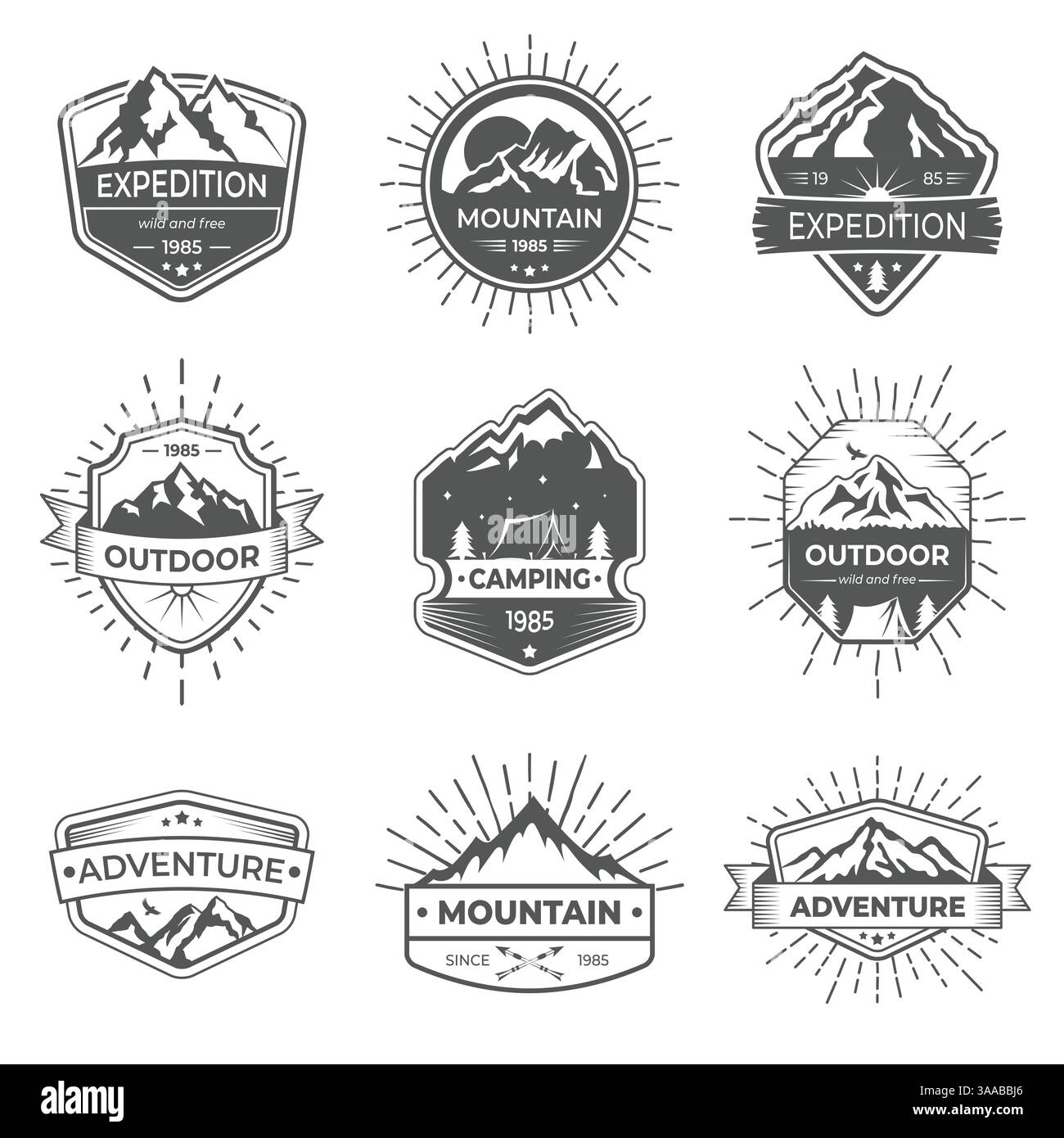 Set aus neun Vektorlogos für Berge und Outdoor-Abenteuer. Vektor-Logotypvorlagen und Abzeichen mit Bergen, Bäumen, Zelt Stock Vektor
