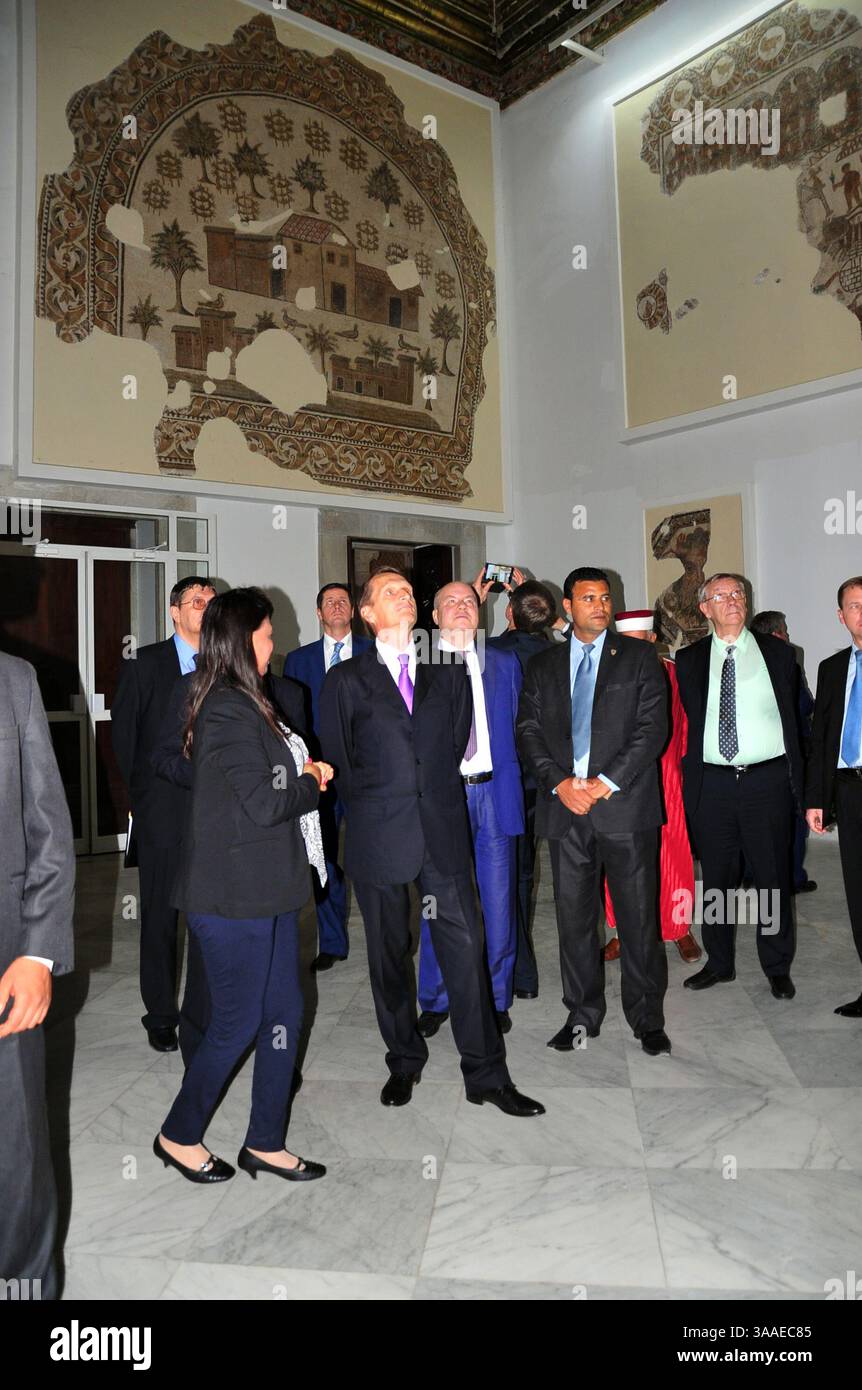 5. November 2015 - Tunis, Tunesien - Sergej Naryschkin Präsident der russischen Duma im Museum von Bardo, während seines Besuchs in Tunesien. (Bild: © Chokri Mahjoub Via ZUMA Wire) Stockfoto