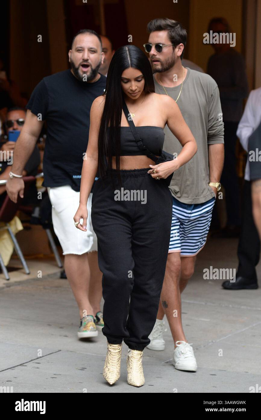NEW YORK, NY - 2. AUGUST: Kim Kardashian, Scott Disick am 2. August 2017 in New York City. Leute: Kim Kardashian, Scott Disick. (Kreditbild: © SMG via ZUMA Wire) Stockfoto