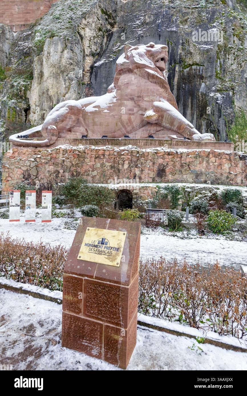 Frankreich, Territoire de Belfort, Belfort, der Löwe von Belfort, den der Bildhauer Auguste Bartholdi zwischen 1875 und 1879 zum Gedenken an den Widerstand der von den Preußen belagerten Stadt während des Krieges zwischen Frankreich und Deutschland 1870 geschaffen hatte Stockfoto