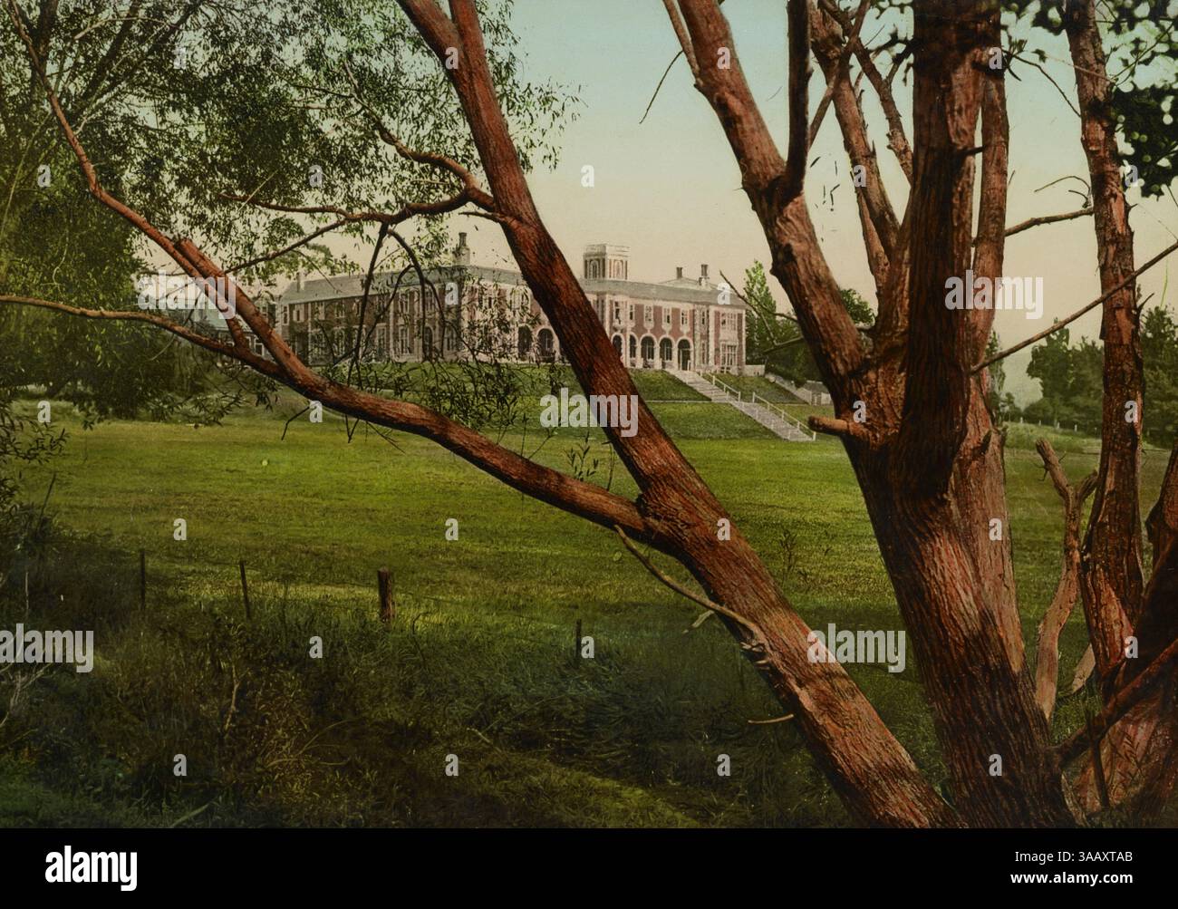 Fotochrom-Druck des Nelson College, South Island, Neuseeland. Stockfoto