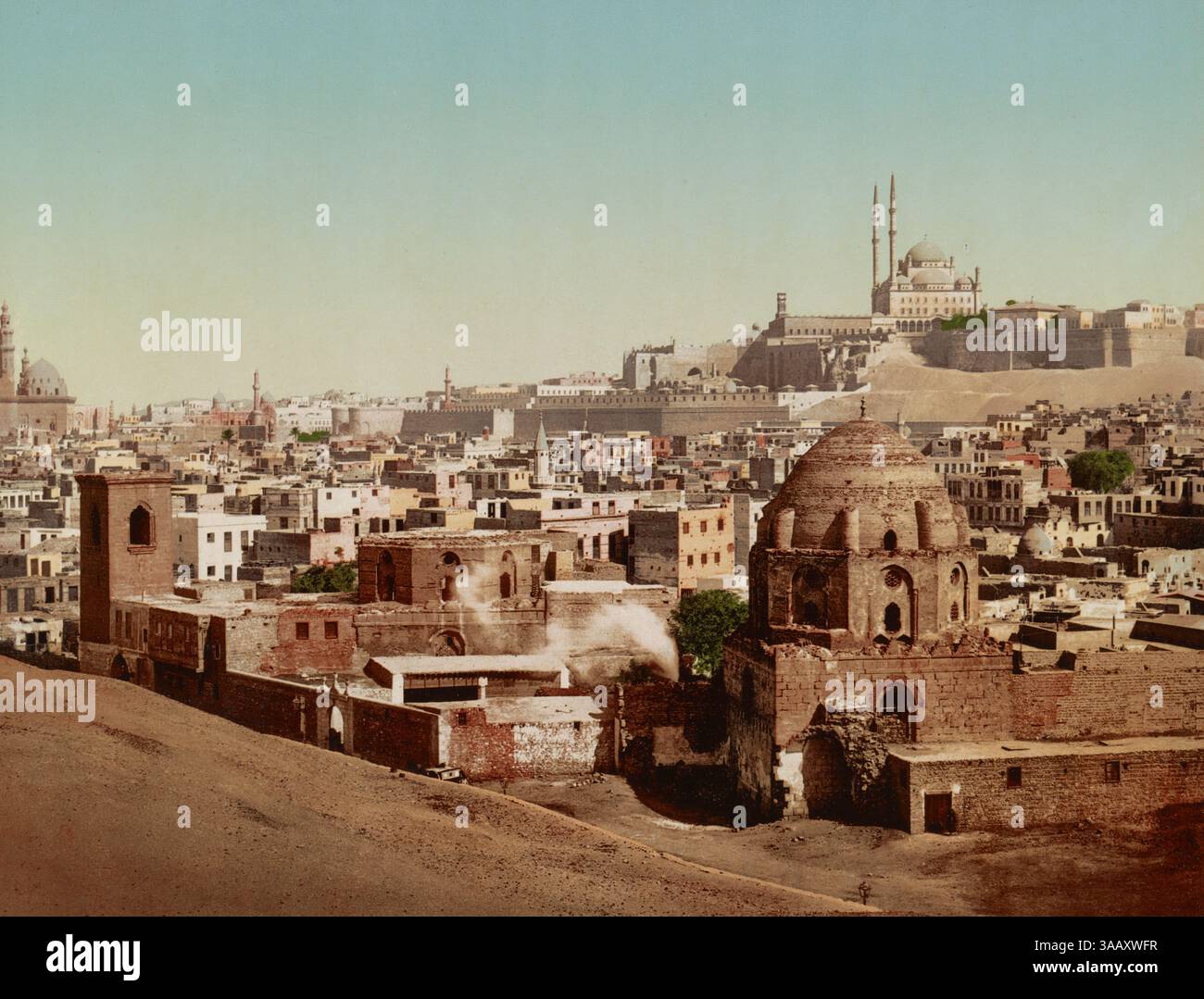 Fotochrom-Druck des alten Kairos und der Zitadelle in Kairo, Ägypten. Stockfoto