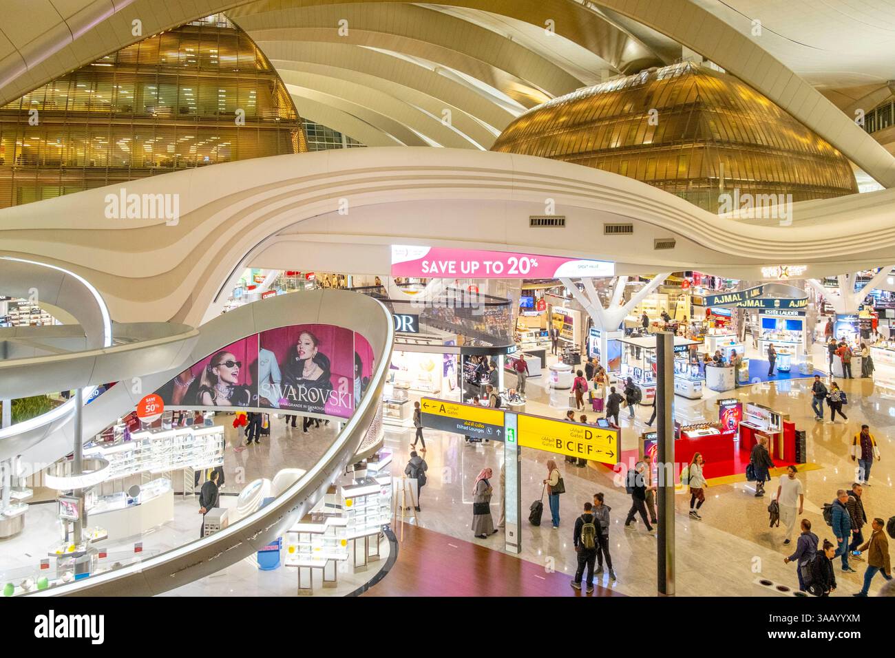 Vereinigte Arabische Emirate, Abu Dhabi, der neue internationale Flughafen Zayed (2023), Terminal A Stockfoto