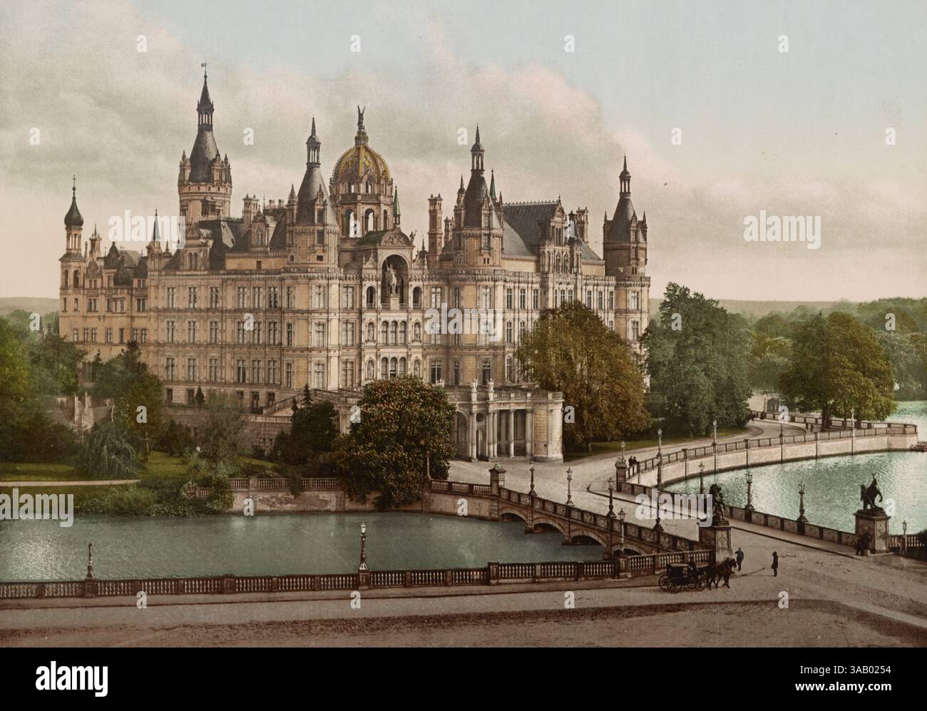 Fotochrom-Vintage-Druck von Schloss Schwerin, Deutschland. Stockfoto