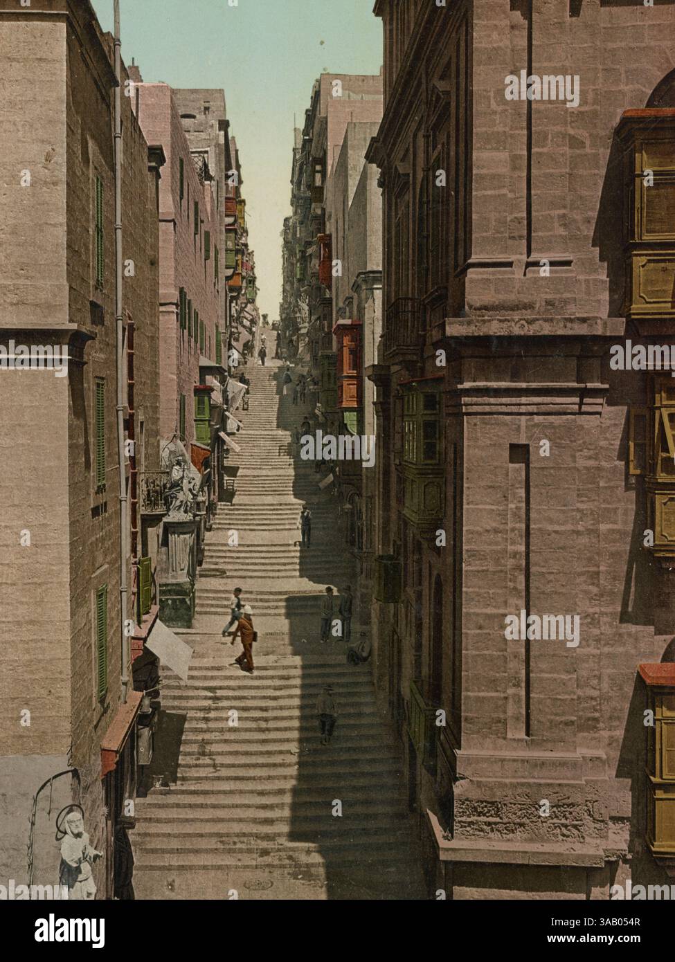 Vintage-Fotochrom-Druck der Royal Road in Malta. Stockfoto