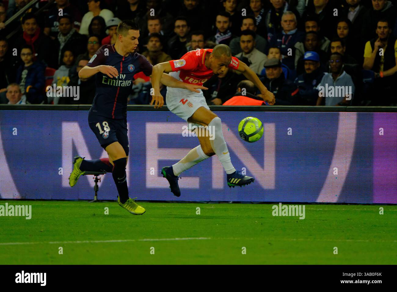16. April 2018 - Paris, Frankreich - ALS Monaco Mittelfeldspieler FABINHO im Einsatz während der französischen Meisterschaft Liga 1 Spiel Paris SG gegen AS Monaco im Parc des Princes Stadium in Paris - Frankreich. Paris SG gewann 7-1 (Credit Image: © Pierre Stevenin Via ZUMA Wire) Stockfoto