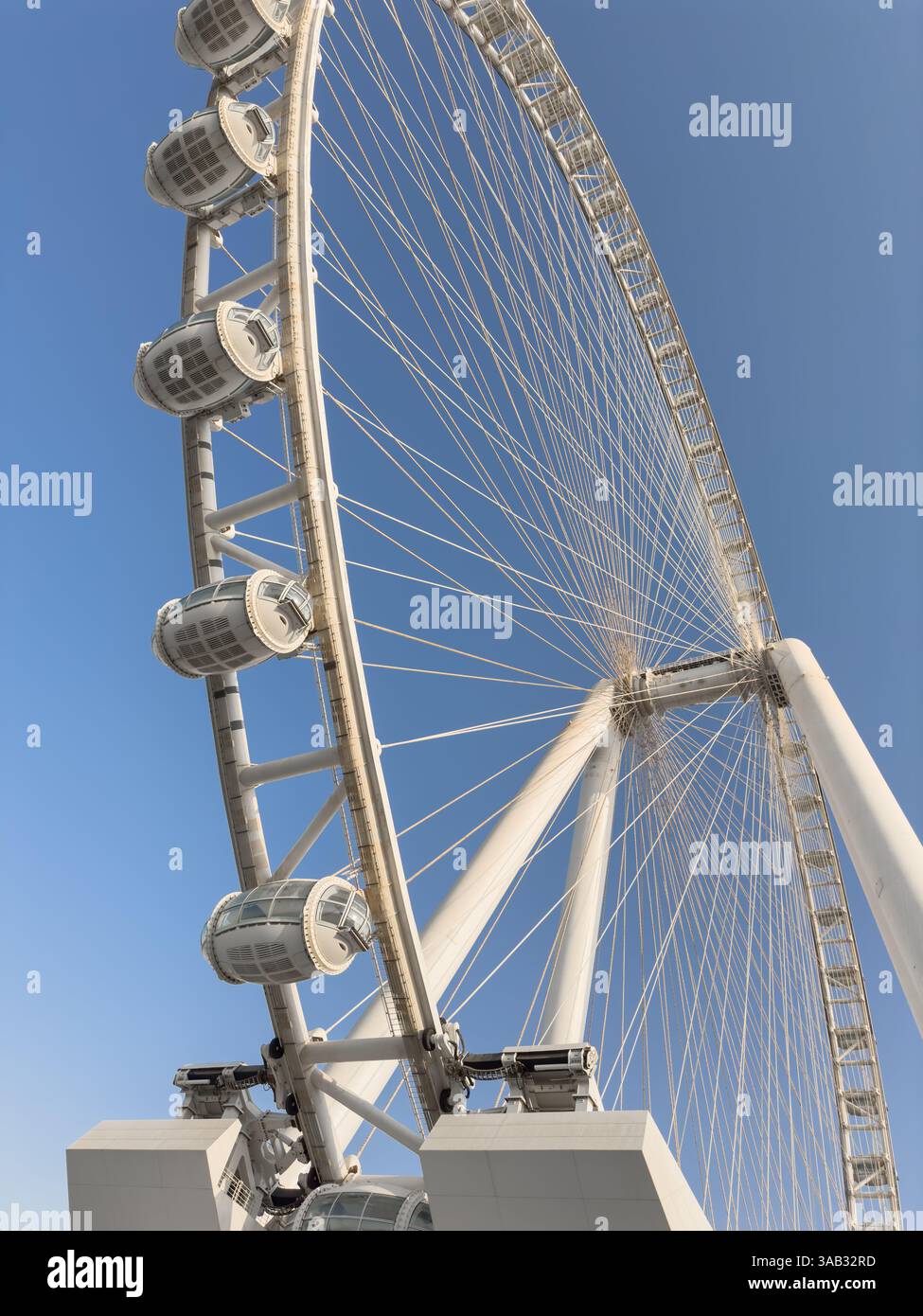 VAE, Dubai, 21. September 2024: Das berühmte größte Aussichtsrad, das Auge von Dubai - Ain Dubai Stockfoto