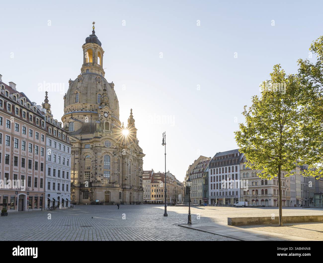 Morgen in der Kirche unserer Lieben Frau am Neumarkt, Dresden, Sachsen, Deutschland, Europa Stockfoto