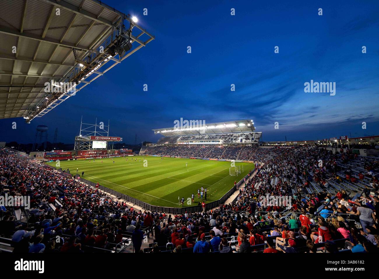 Juni 2018 - IL, USA - Bridgeview, IL - Samstag, 09. Juni 2018: the Chicago Fire spielte die New England Revolution in einem Spiel der Major League Soccer (MLS) im Toyota Park. (Kreditbild: © Robin Alam/ISIPhotos via ZUMA Wire) Stockfoto