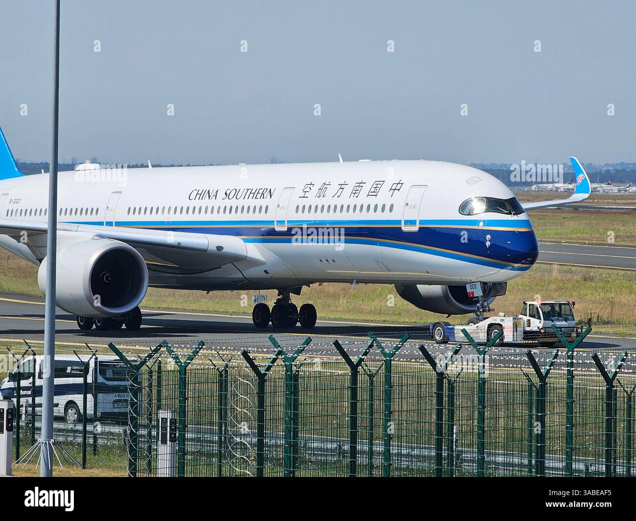 Frankfurt, Hessen, Deutschland - 13. August 2024: China Southern Airlines Airbus A350-941 B-30C0 ab Flughafen Frankfurt Stockfoto
