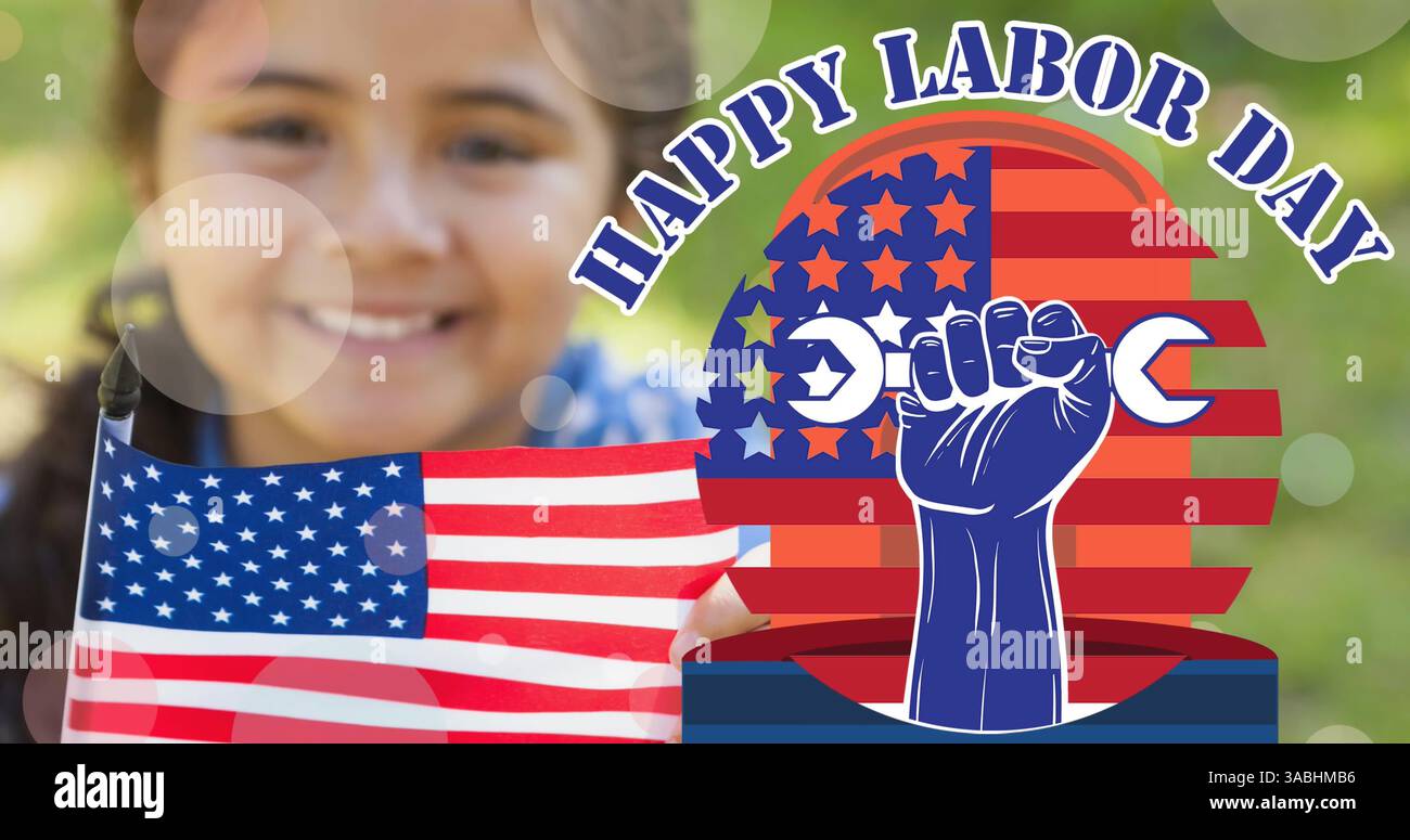 Bild des Happy Labour Day-Textes mit Hand über lächelndem Kind und amerikanischer Flagge Stockfoto