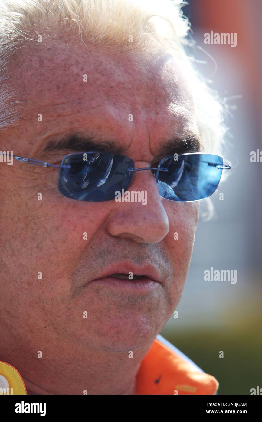 Flavio Briatore (ITA) Renault F1 Managing Director...Formel 1 Weltmeisterschaft, Rd 13, Grand Prix von Italien, Rennen, Monza, Italien, Sonntag, 9. September 2007. (Kreditbild: ©Sutton Motorsports/ZUMA Press) EINSCHRÄNKUNGEN: UK Rights OUT! Stockfoto