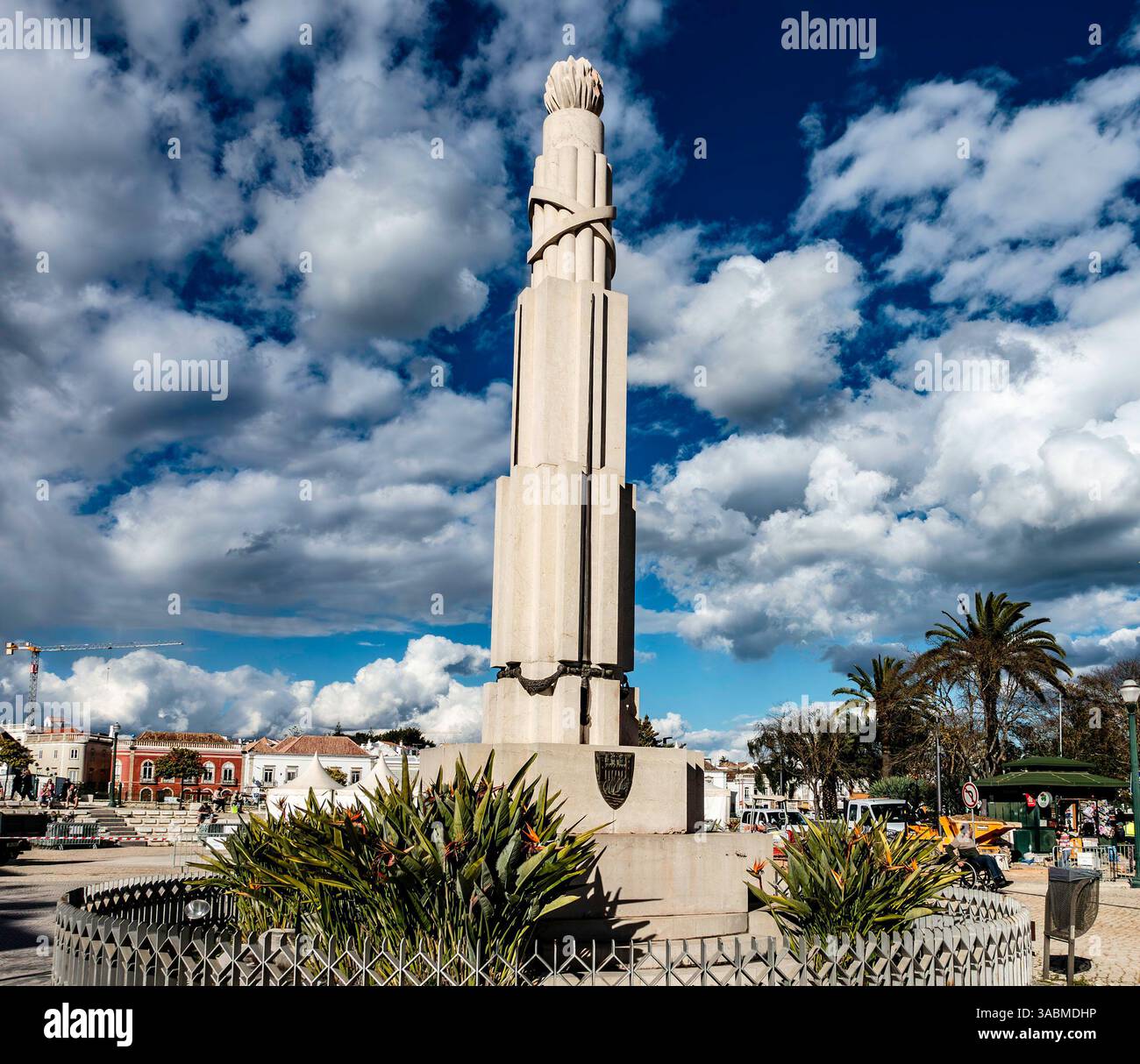 Die erste Gedenkstätte für den Weltkrieg in Tavira, Portugal. Stockfoto