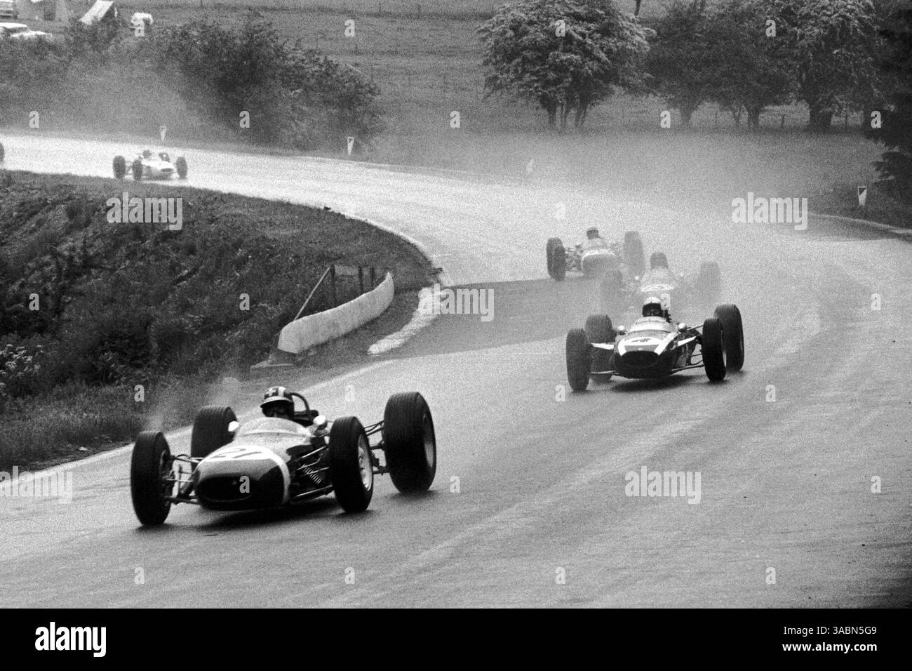 Jo Siffert (SUI) Brabham BT11 belegte den achten Platz...Grand Prix von Belgien, Spa-Francorchamps, 13. Juni 1965. (Kreditbild: ©Sutton Motorsports/ZUMA Press) Stockfoto