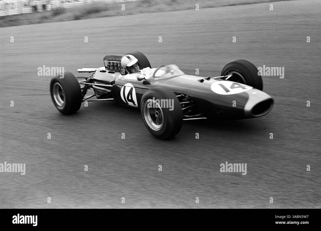 Denny Hulme (NZL) Brabham BT11 wurde Fünfter...Grand Prix der Niederlande, Zandvoort, 18. Juli 1965. (Kreditbild: ©Sutton Motorsports/ZUMA Press) Stockfoto