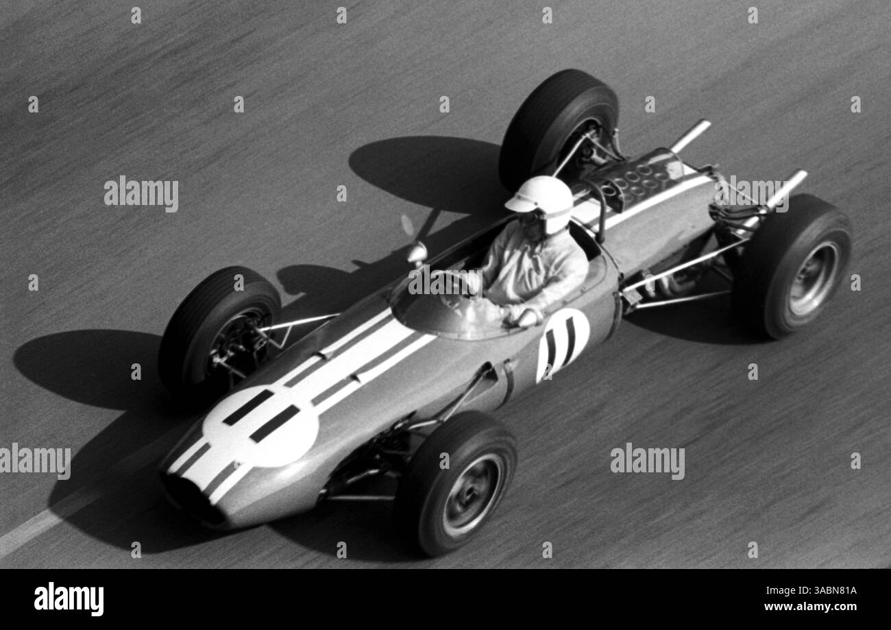Frank Gardner (aus) Brabham BT11 ging mit einer defekten Motoraufhängung in den Ruhestand...Grand Prix von Monaco, Monte Carlo, 30. Mai 1965. (Kreditbild: ©Sutton Motorsports/ZUMA Press) Stockfoto