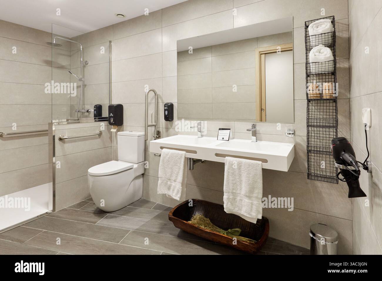 Hotelzimmer, Badezimmer, Baskenland, Spanien Stockfoto
