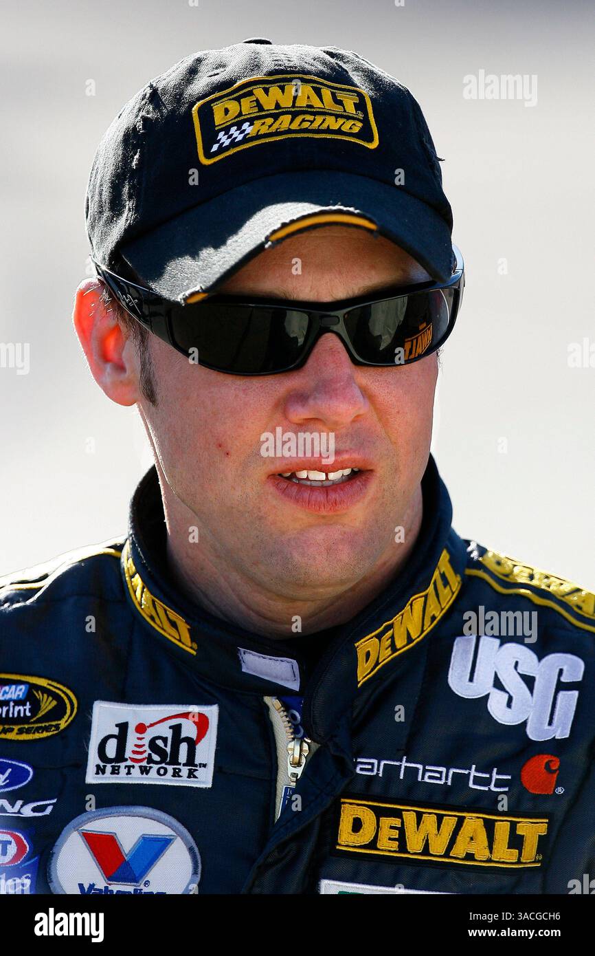 April 2008 - Avondale, Arizona, USA - MATT KENSETH während der Qualifikation für den Subway Fresh Fit 500 bei PIR. Subway Fresh Fit 500 Phoenix International Raceway, Avondale, AZ. (Bild: © Russell LaBounty/Cal Sport Media/ZUMA Press) Stockfoto