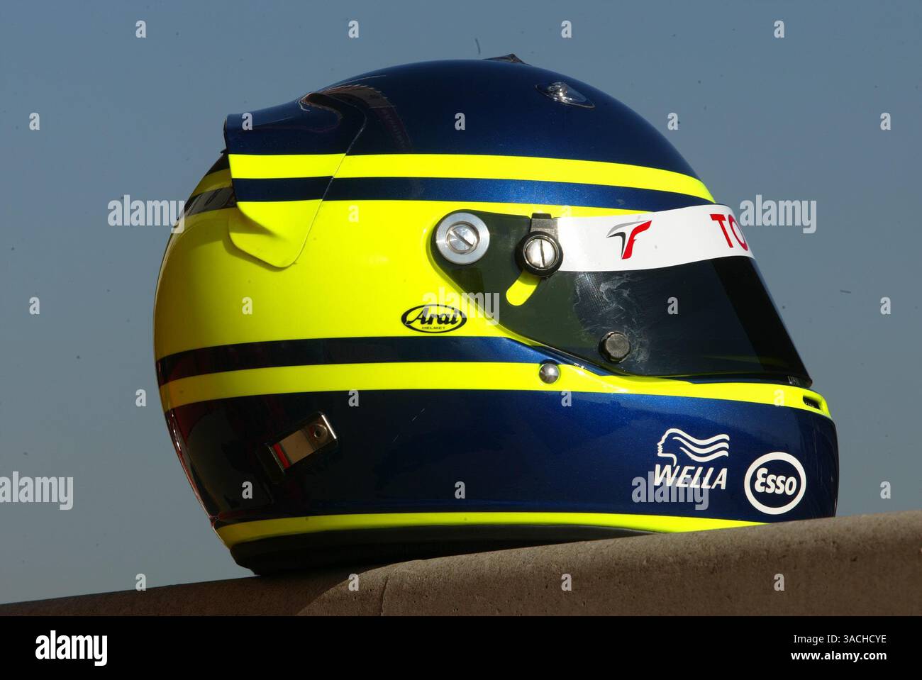Cristiano da Matta (BH) Toyota F1, Helm... Formel 1 Test. 13-17. Januar 2003, Barcelona, Spanien..DIGITALES BILD (Credit Image: ©Sutton Motorsports/ZUMA Press) Stockfoto