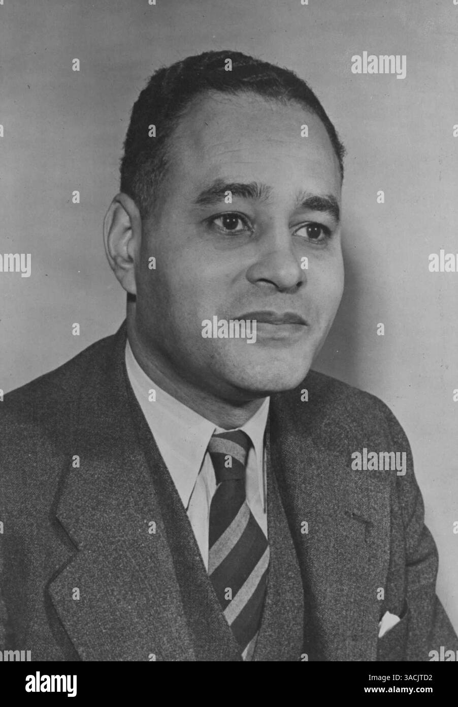 Dr. Ralph Johnson Bunchs (Profil Wir - 31 ***** Amtierender Vermittler der Vereinten Nationen für Palästina. Oktober 1948. (Foto von der Bildabteilung). Stockfoto