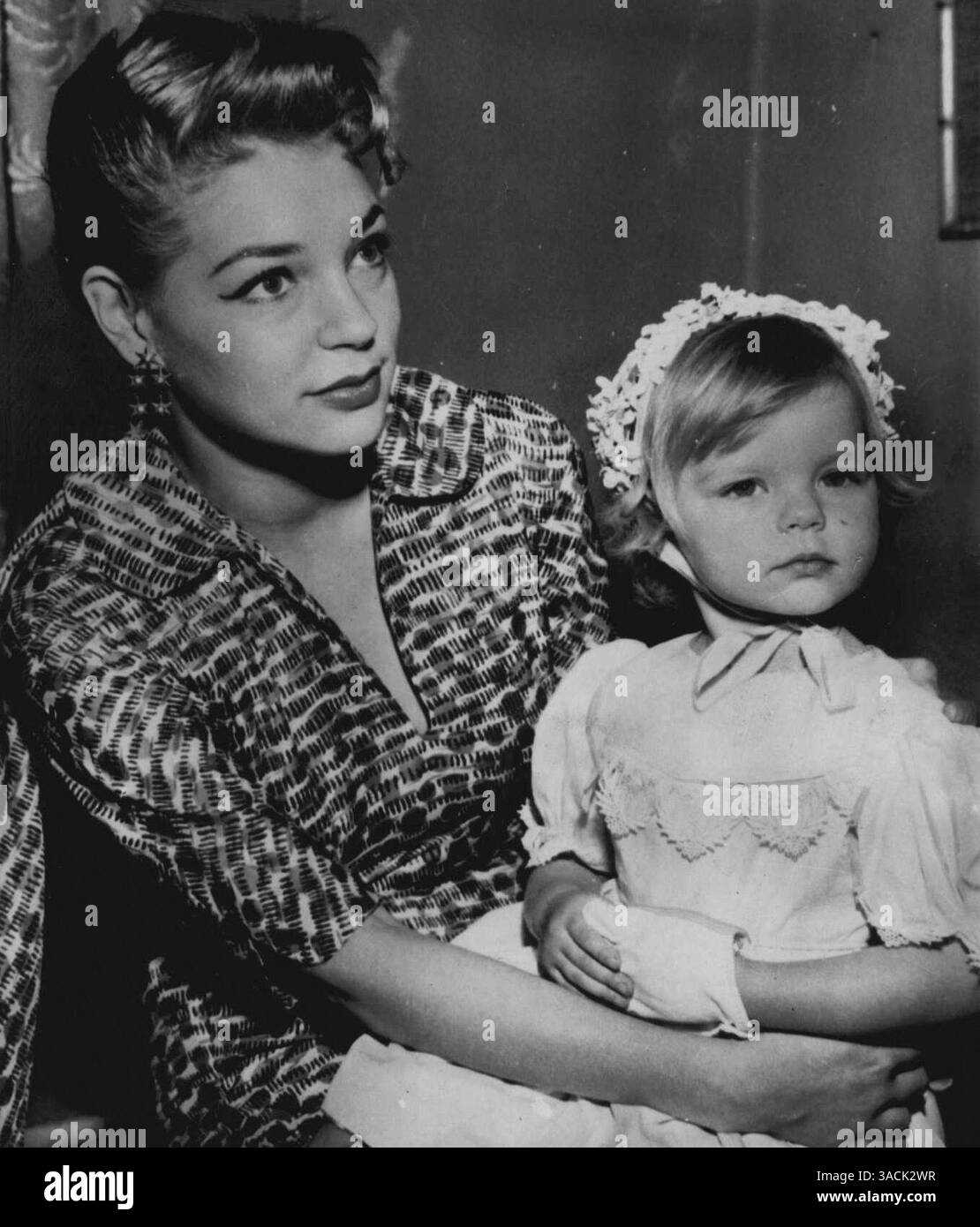 Die venezolanische Schauspielerin und Burce Cabot im Langstreckenstreit ...