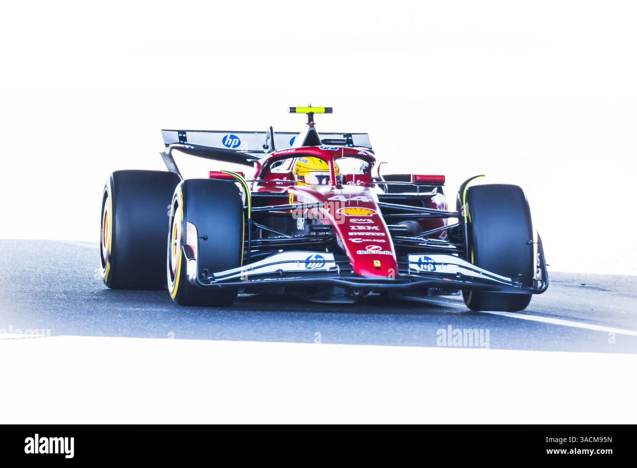 Suzuka Circuit, Mie, Japan. 4. April 2025; Lewis Hamilton aus Großbritannien und Scuderia Ferrari während Free Practice 1 Free Practice 1 Formel 1 Japanischer Grand Prix Credit: Jay Hirano/AFLO/Alamy Live News Stockfoto Suzuka Circuit, Mie, Japan. 4. April 2025; Lewis Hamilton aus Großbritannien und Scuderia Ferrari während Free Practice 1 Free Practice 1 Formel 1 Japanischer Grand Prix Credit: Jay Hirano/AFLO/Alamy Live News Stockfoto