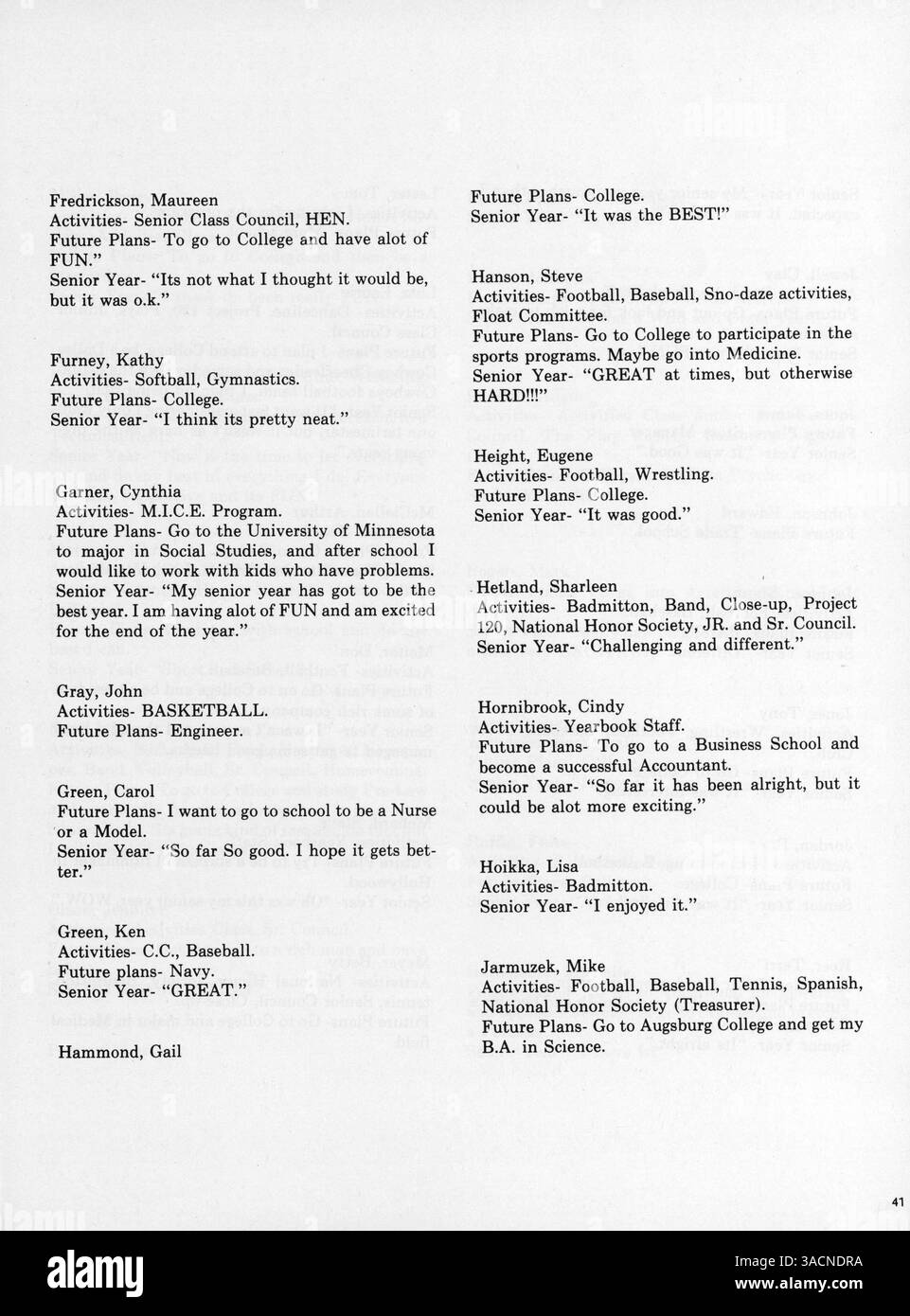 Diese Ausgabe des Polaris Jahrbuchs der North High School erfasst das Schuljahr 1980-1981 und dokumentiert das Leben der Schüler, Leichtathletik, Clubs, Lehrer, und wichtige Ereignisse. Stockfoto