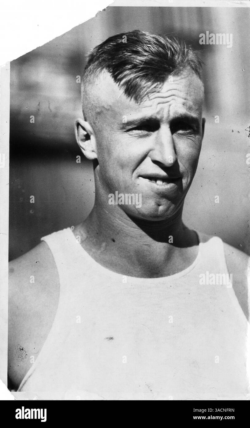 Trygve „Trig“ Johnson, Kapitän des Footballteams der University of Minnesota, dokumentierte in den historischen Aufzeichnungen der Hennepin County Library eine bemerkenswerte Sportfigur. Stockfoto