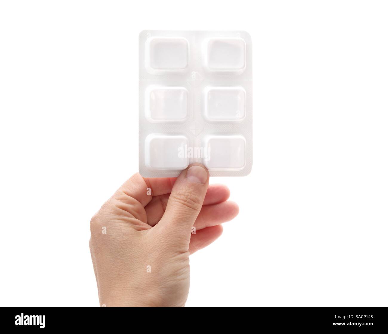 Floh- und Zeckenpaket von Hand gehalten. Tierpräventionsmedikamente in Form von Kautabletten, Kautabletten oder Kautabletten. Monatliche Behandlung für Hunde zum Schutz vor p Stockfoto