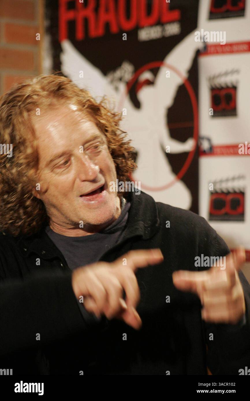 16. November 2007 - Mexiko-Stadt, Mexiko - mexikanischer Filmregisseur LUIS MANDOKI bei einer Pressekonferenz in Mexiko-Stadt. (Kreditbild: © Carlos Tischler/ZUMA Press) Stockfoto