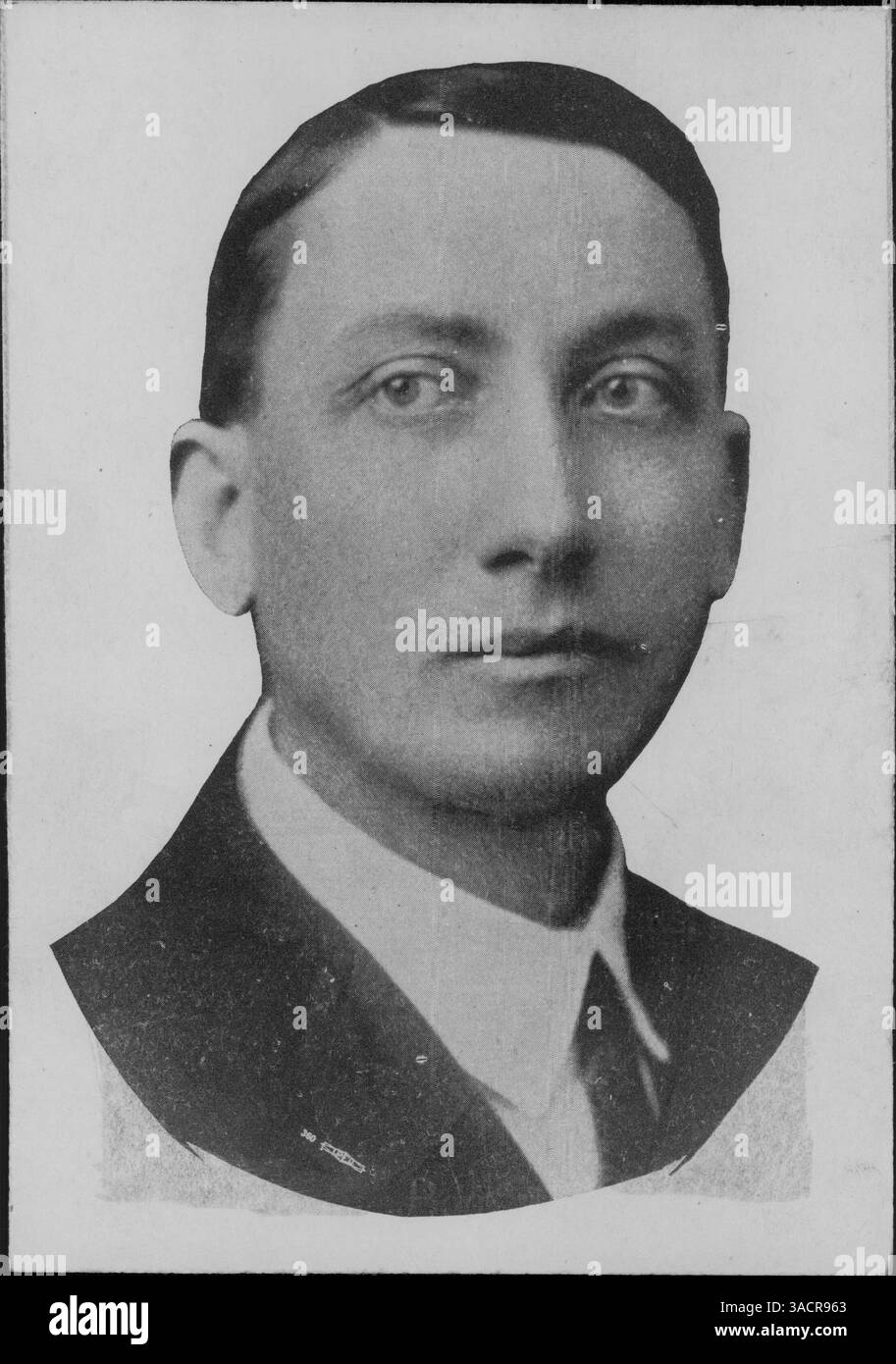 Hjalmer A. Lee, ein progressiver Kandidat für den stadtrat im 6. Bezirk, demonstriert sein politisches Engagement und seine Kandidatur für das lokale Amt. Stockfoto