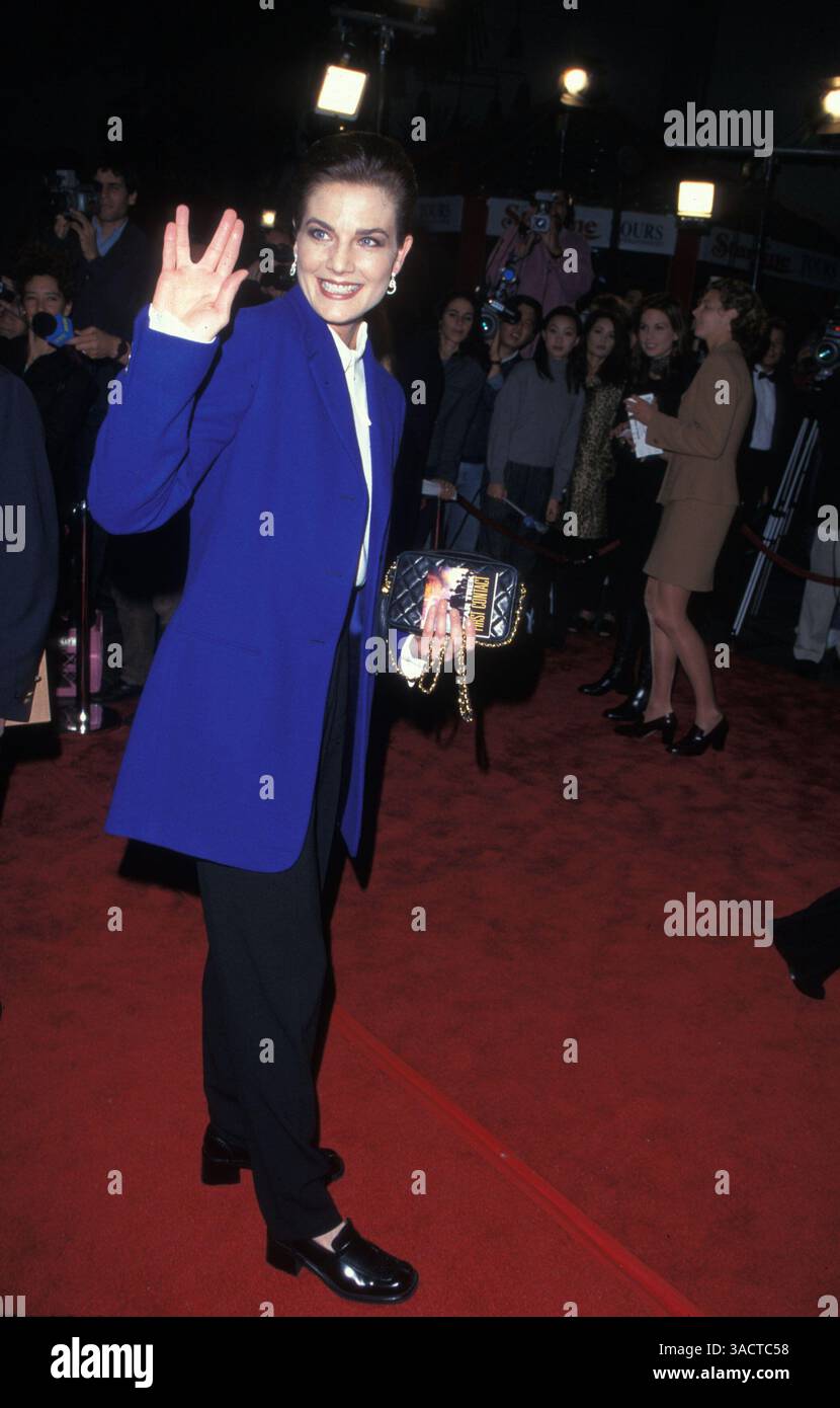 November 1996; Los Angeles, CA, USA; Schauspielerin TERRY FARRELL bei der Filmpremiere „Star Trek First Contact“. (Bild: Jonathan Alcorn/ZUMAPRESS.com) Stockfoto