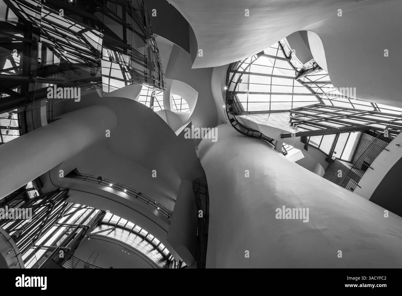 Bilbao, Spanien, berühmte Decke des Guggenheim Museums in Bilbao, Baskenland, entworfen von Frank Gehry Stockfoto
