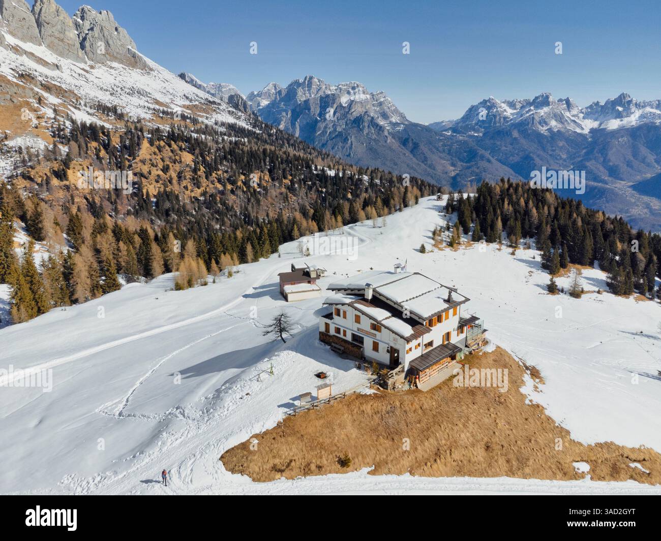 Das Rifugio Scarpa-Gurekian in Malga Losch, Pala Group n Agner, Dolomiten, Voltago Agordino, Provinz Belluno, Italien Stockfoto