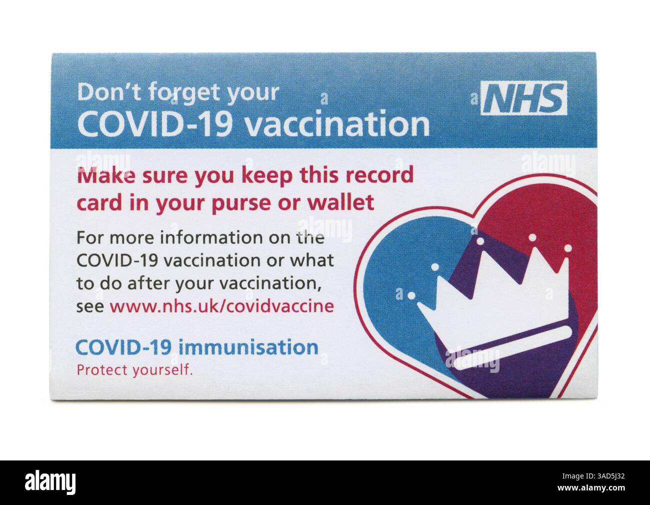 Eine COVID-Impfkarte des Vereinigten Königreichs aus dem Jahr 2021 – die COVID-19-Erinnerungskarte des NHS (British National Health Service) für das Coronavirus wurde für die Dosis 1 und 2 sowie für die dritte Dosis und die Auffrischimpfung verwendet. Spätere Karten wurden nicht mehr mit den Impfstoffen an die Impfzentren geliefert, die die Impfungen verabreichten. Der hier verabreichte Impfstoff war ein AstraZeneca-Impfstoff, der im Februar 2021 verabreicht wurde. Stockfoto