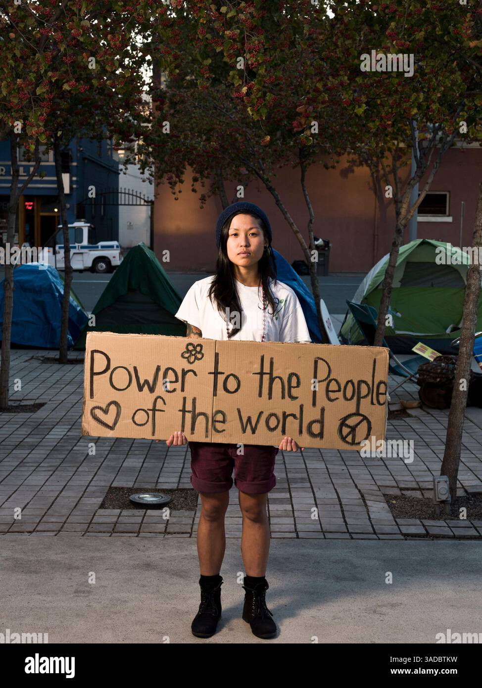 9. November 2011 - San Jose, Kalifornien, USA - JASMINE in Occupy San Jose. (Kreditbild: © David I. Gross/zReportage.com/ZUMA) Stockfoto