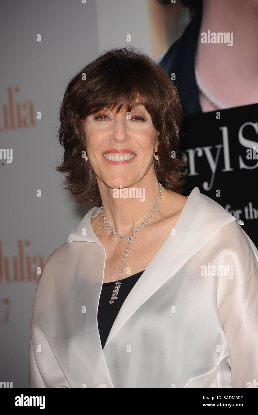 Juli 30 2009: New Yorker Regisseurin Nora Ephron kommt am 30. Juli 2009 zur Premiere von „Julie & Julia“ im Ziegfeld Theatre in New York City (Bild: Sharkpixs/ZUMAPRESS.com) Stockfoto