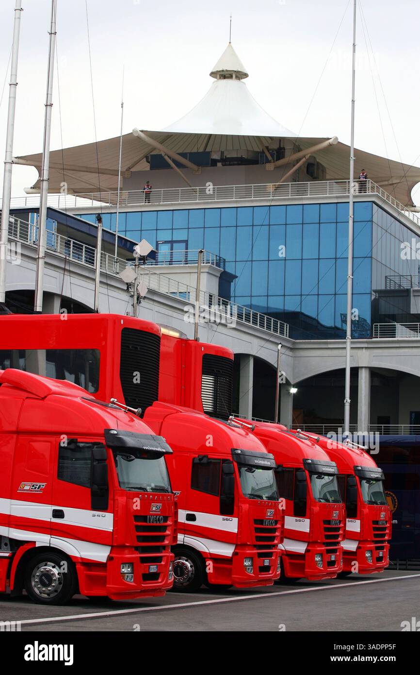 Ferrari Trucks...Formel-1-Weltmeisterschaft, Rd 5, großer Preis der Türkei, Übungstag, Istanbul Park, Türkei, Freitag, 9. Mai 2008 (Bild: Sutton Motorsports/ZUMAPRESS.com) Stockfoto