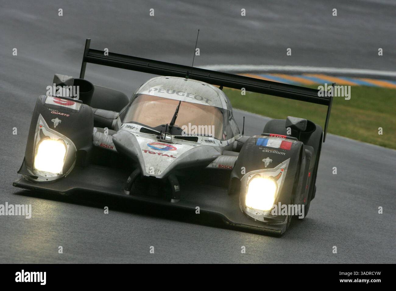 Franck Montagny (FRA) / Ricardo Zonta (Bild: Sutton Motorsports/ZUMAPRESS.com) Stockfoto