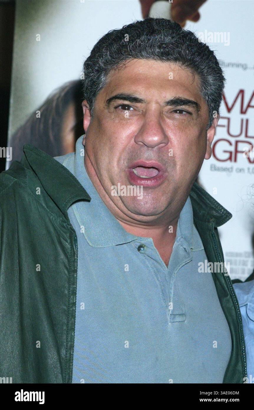 Juli 2004; New York, NY, USA; Schauspieler VINCENT PASTORE bei der New Yorker Vorführung von „Maria Full of Grace“ im AMC Empire Theater. (Bild: Nancy Kaszerman/ZUMAPRESS.com) Stockfoto