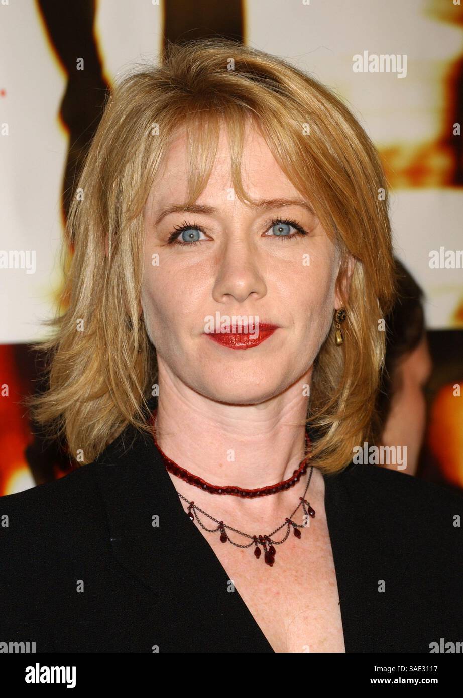 Oktober 2003; Hollywood, Kalifornien, USA; Schauspielerin ANNE CUSACK bei der Weltpremiere der „Runaway Jury“ im Cinerama Dome. (Bild: Lisa O'Connor/ZUMAPRESS.com) Stockfoto