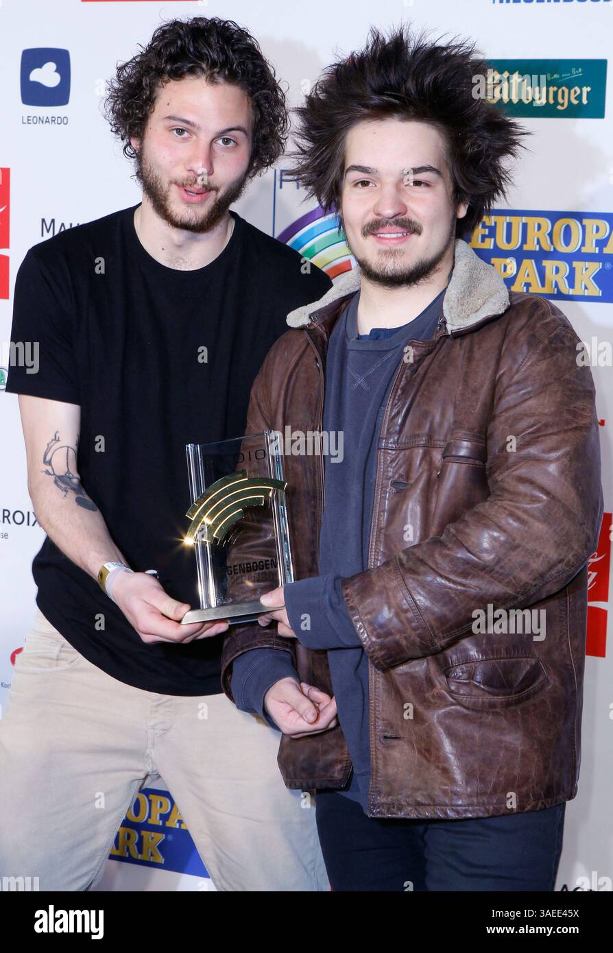 Rust, Deutschland - 11. April 2014: Radio Regenbogen Awards im Europapark in Rust, Deutschland mit Band Milky Chance Stockfoto