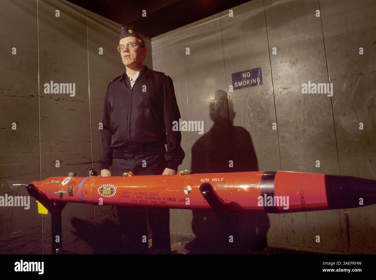 Februar 1997; Marietta, Georgia, USA; Miniatur Munitions Technology (MMT) sind kleine, intelligente Bomben, 100 und 250 kg. Mithilfe von Daten von einem GPS an Bord erreichen diese Bomben eine Genauigkeit von unter 15 Fuß. . (Bild: Rob Schoenbaum/ZUMAPRESS.com) Stockfoto