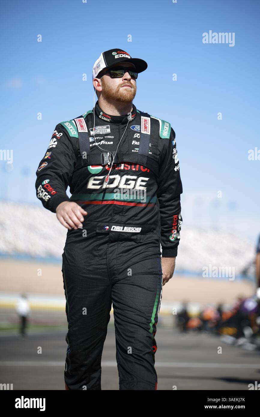 Oktober 2024: CHRIS BUESCHER (17), Fahrer der NASCAR Cup Series in Las Vegas, NV, macht sich bereit, sich für den South Point 400 auf dem Las Vegas Motor Speedway in zu qualifizieren Stockfoto