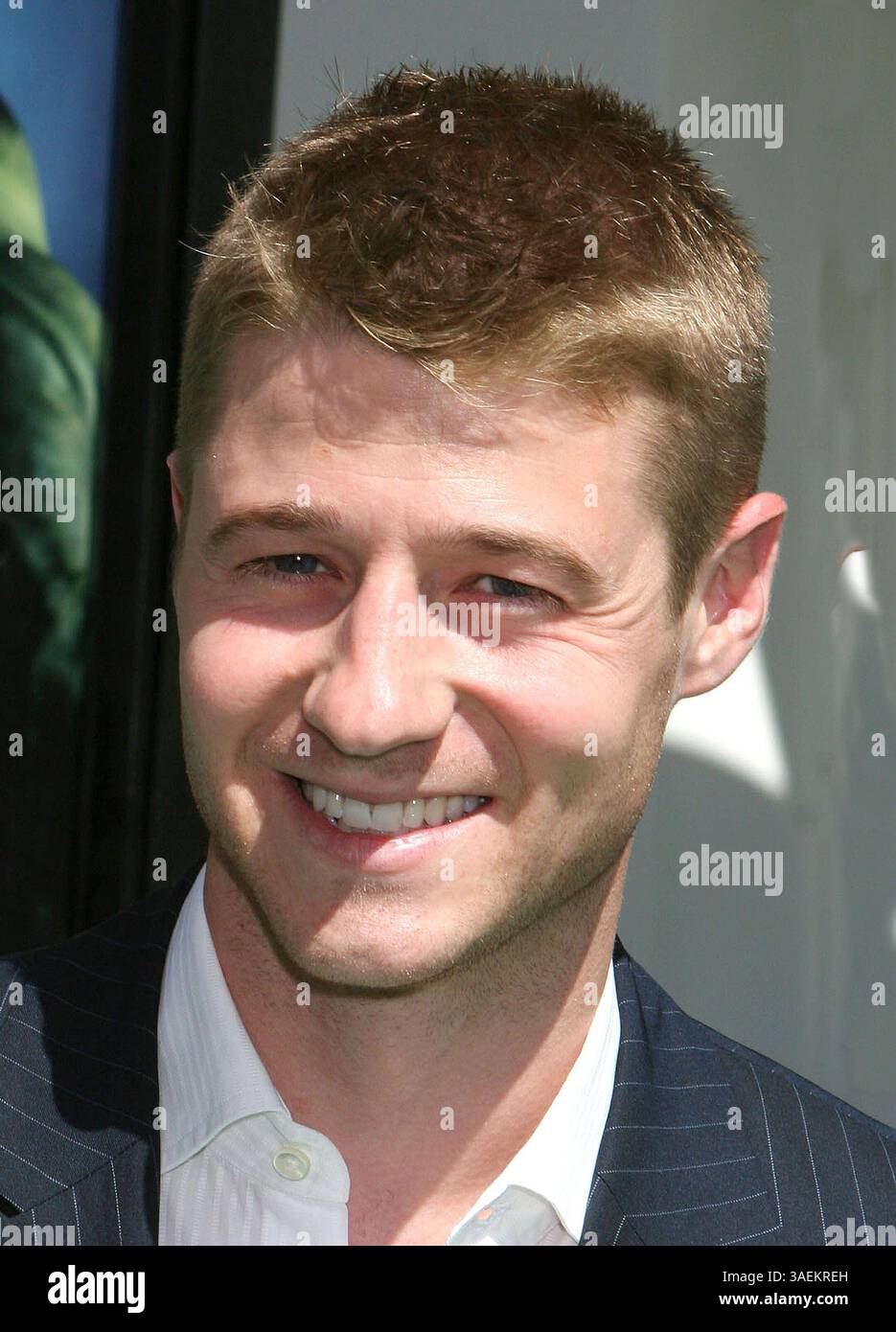 Juni 2008 – Los Angeles, Kalifornien, USA – Schauspieler BENJAMIN McKenzie bei der Weltpremiere „The Incredible Hulk“ im Gibson Amphitheatre, Universal Studios (Bild: Paul Fenton/ZUMAPRESS.com) Stockfoto