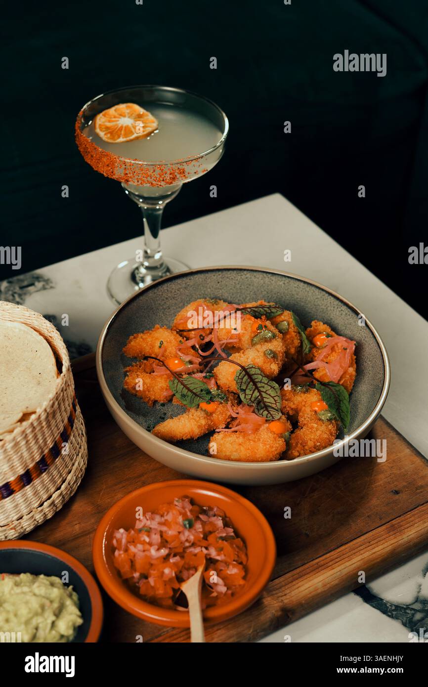 Der Spaß endet nie, spektakuläre Mariachi-Show mit vielen Aufnahmen Stockfoto