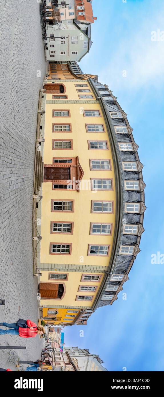 Weimar - 18. März 2024: Geburtshaus für Johann Wolfgang von Goethe in Weimar. Er lebte 50 Jahre im Haus. Stockfoto