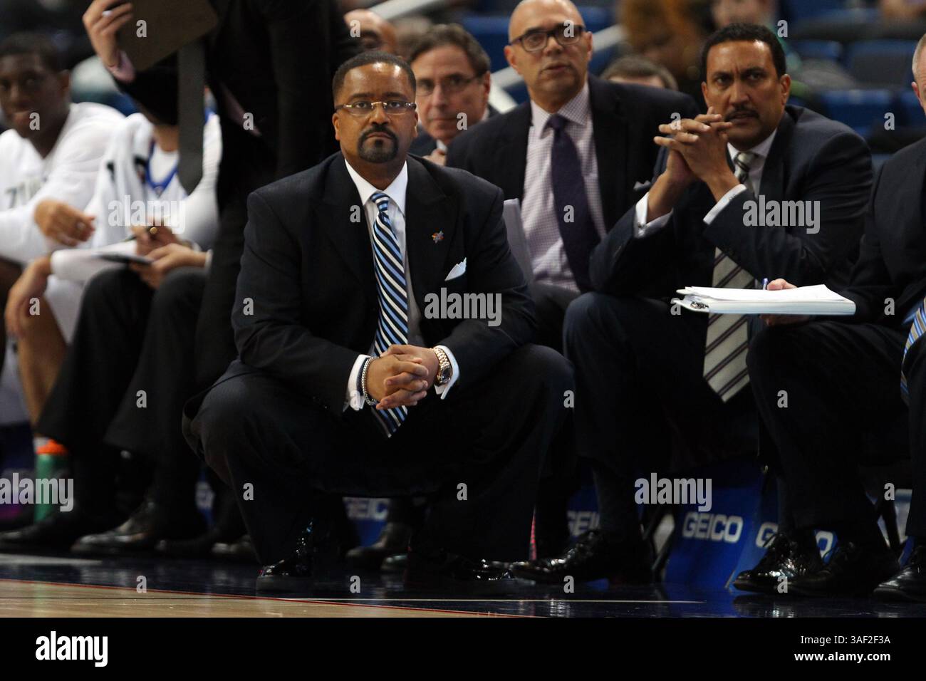 13. März 2015: Tulsa Golden Hurricane Head Coach Frank Haith im Viertelfinale des American Athletic Conference Turniers im XL Center in Hartford, Connecticut. Anthony Nesmith/Cal Sport Media (Kreditbild: © Anthony Nesmith/Cal Sport Media/ZUMAPRESS.com) Stockfoto