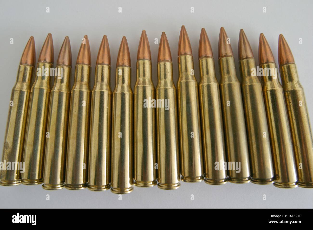 Dezember 2004; Los Angeles, CA, USA; Gewehrpatronen, Kugeln. Stockfoto